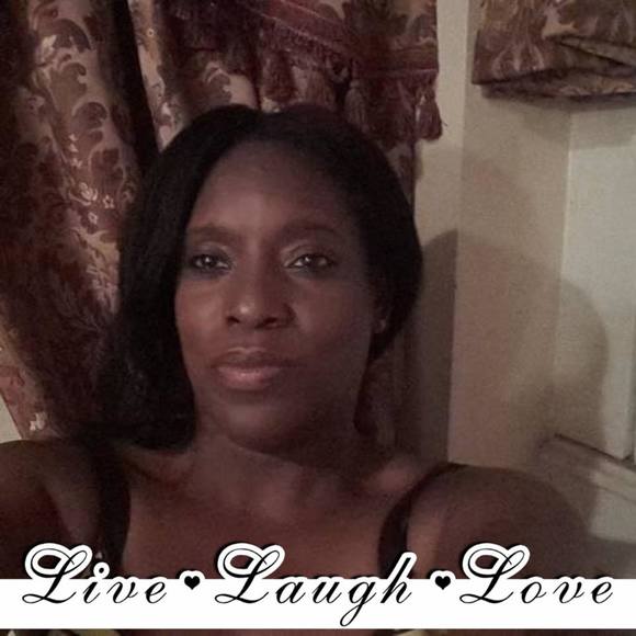 Meet your Posher, Sherrie - Picture 1 of 1